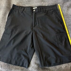 Adidas Men's Cargo Golf Shorts size 34